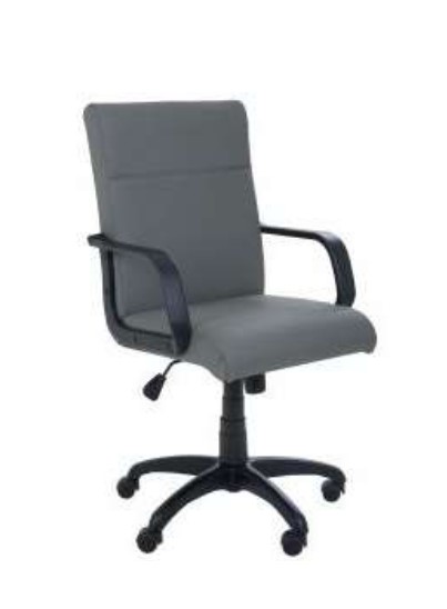 Крісло офісне AMF Фаворит Пластик на механізмі гойдання Шкiрзам сiрий (218694)